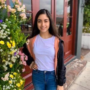 Meet your Posher, Christa